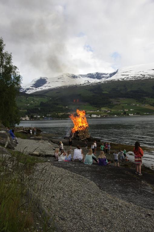 Viking Camping Og Kro Stryn Exterior photo
